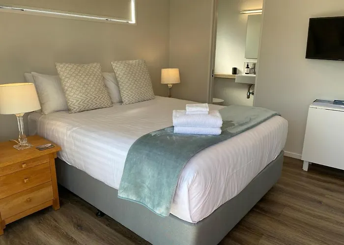 Snug Apartment
